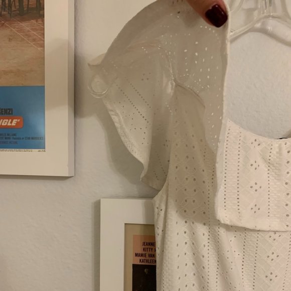 BCBGeneration Women's Knit White Off-the-shoulder Dress Size XXS - Picture 9 of 9